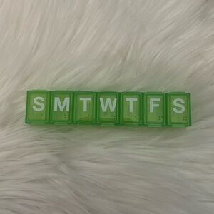 NWOT Medication Organizer
